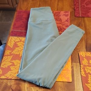 Beyond Yoga Take Me Higher Long Legging